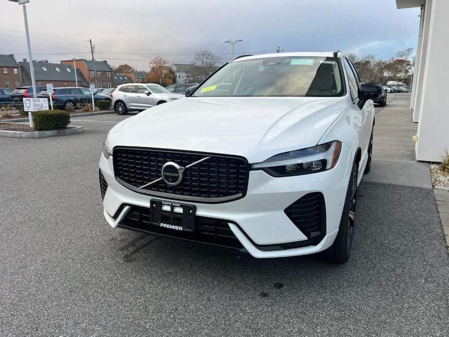 new 2025 Volvo XC60 Plug-In Hybrid car, priced at $70,735