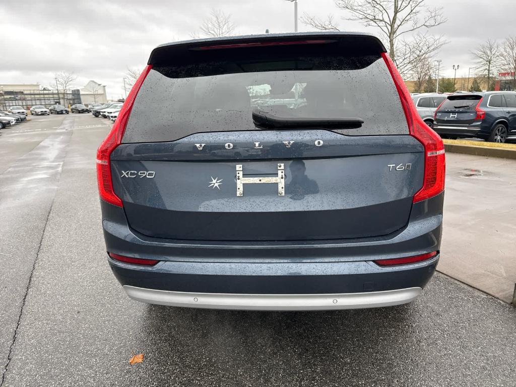 used 2022 Volvo XC90 car, priced at $34,900