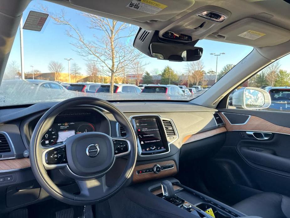 used 2022 Volvo XC90 Recharge Plug-In Hybrid car, priced at $46,500