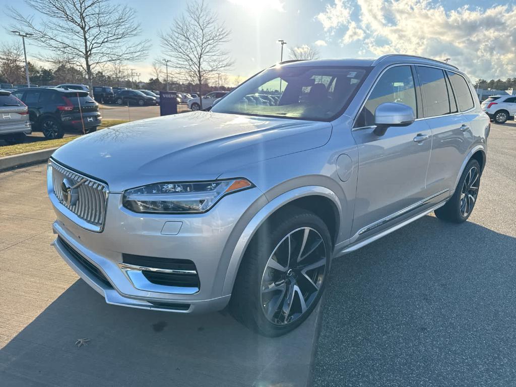 used 2022 Volvo XC90 Recharge Plug-In Hybrid car, priced at $46,500