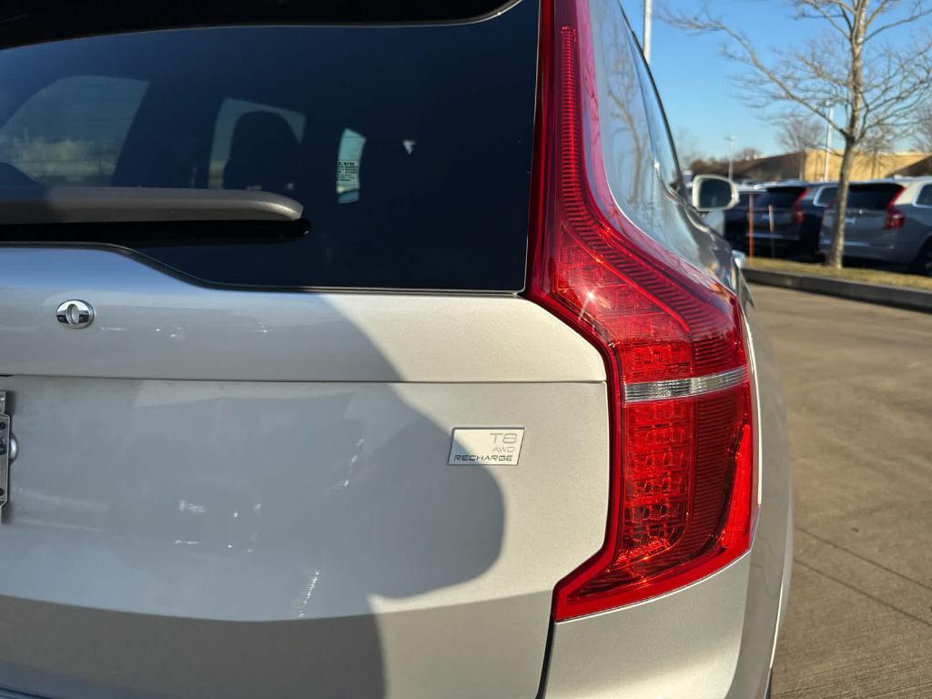 used 2022 Volvo XC90 Recharge Plug-In Hybrid car, priced at $46,500