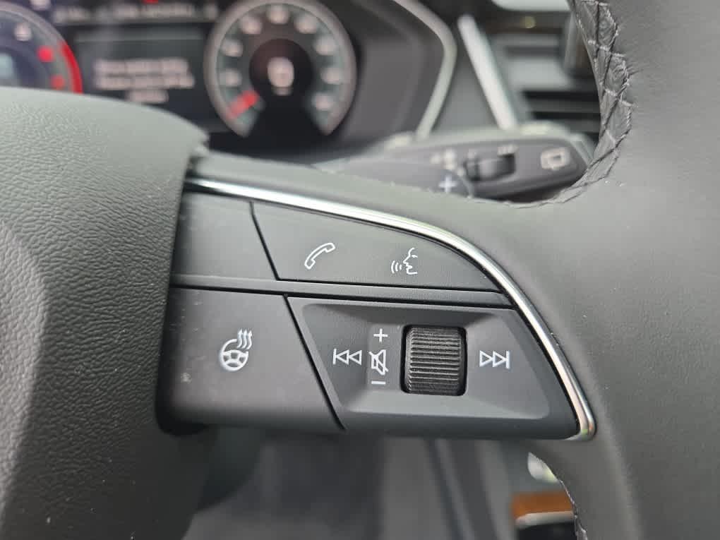 used 2024 Audi Q5 car, priced at $32,900