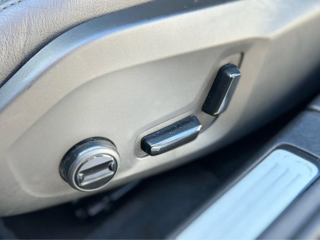 used 2024 Volvo S60 car, priced at $27,900