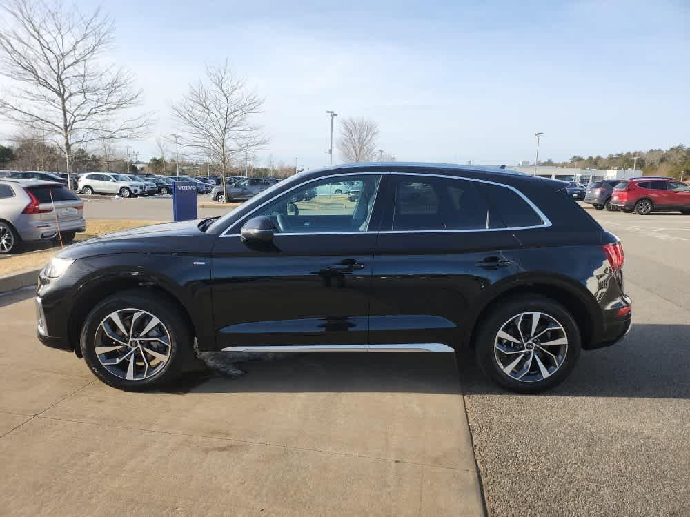 used 2024 Audi Q5 car, priced at $37,900