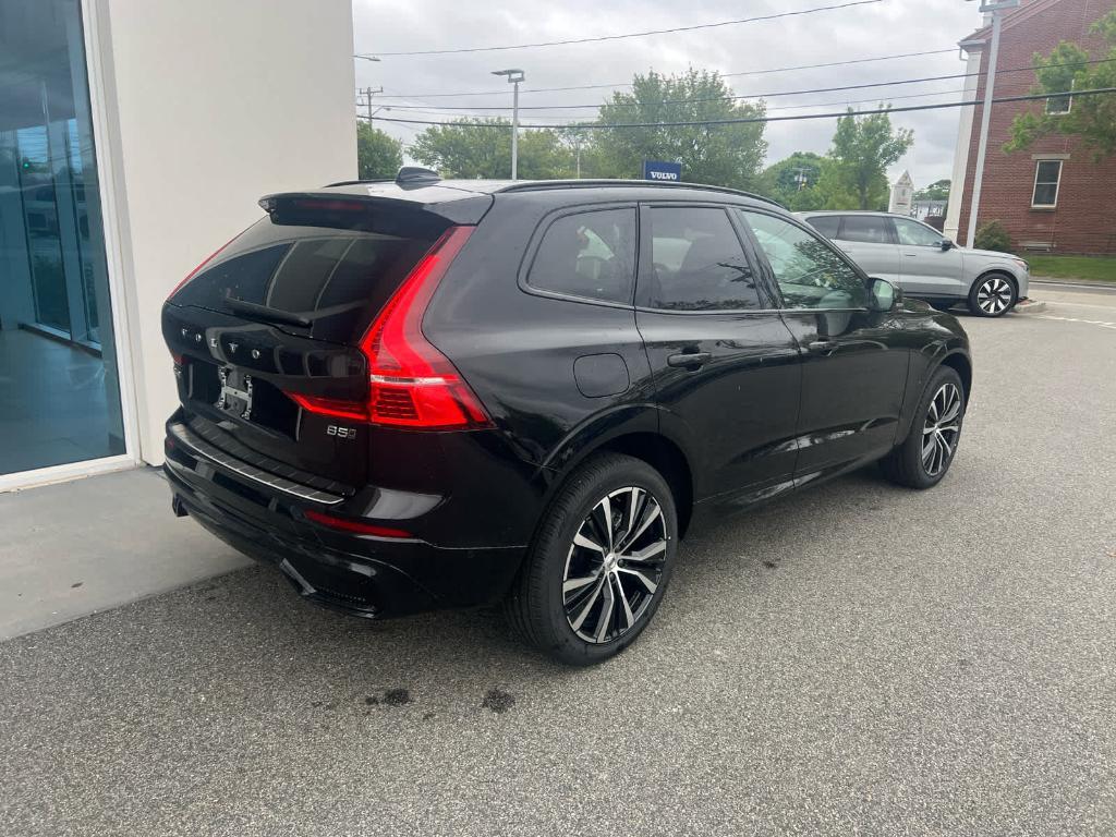 new 2025 Volvo XC60 car, priced at $55,360