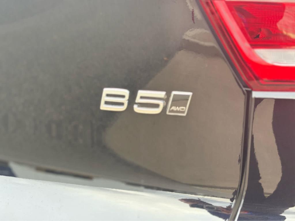 used 2023 Volvo XC40 car, priced at $30,200