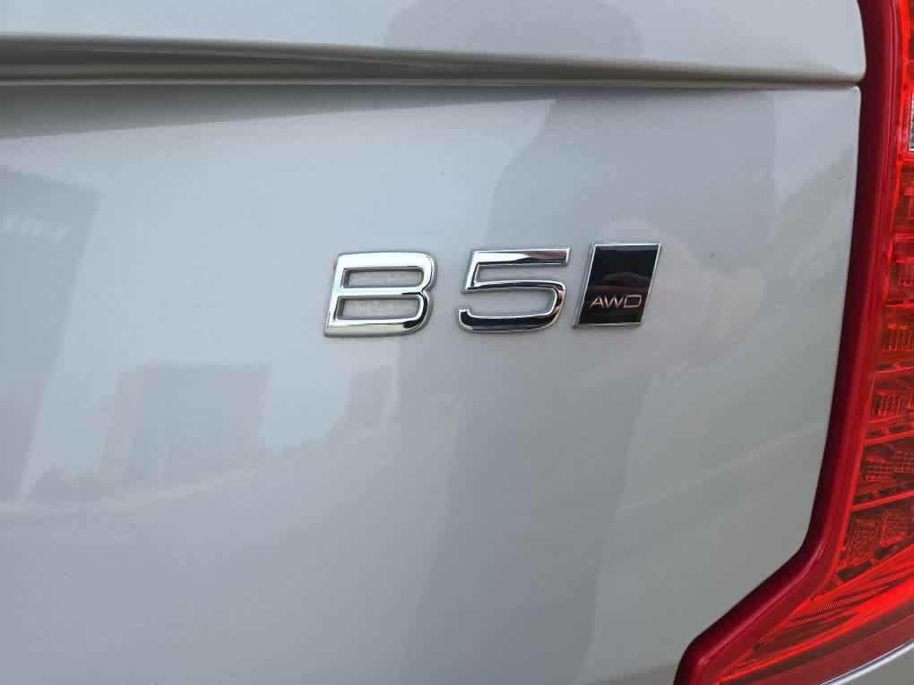 used 2023 Volvo XC90 car, priced at $44,996