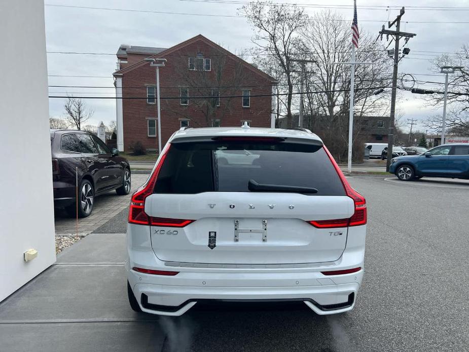 new 2025 Volvo XC60 Plug-In Hybrid car, priced at $66,175