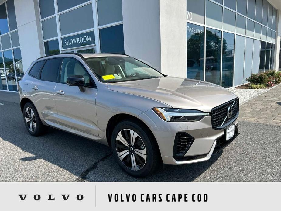 new 2025 Volvo XC60 Plug-In Hybrid car, priced at $61,690