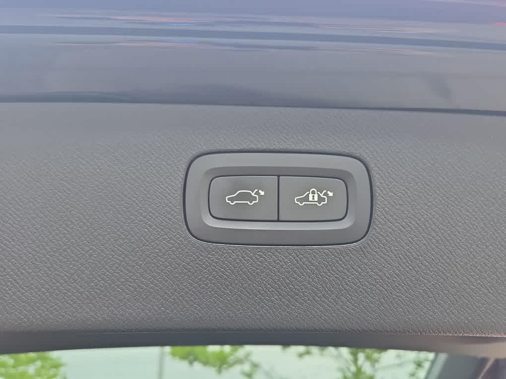 used 2023 Volvo XC90 car, priced at $42,500