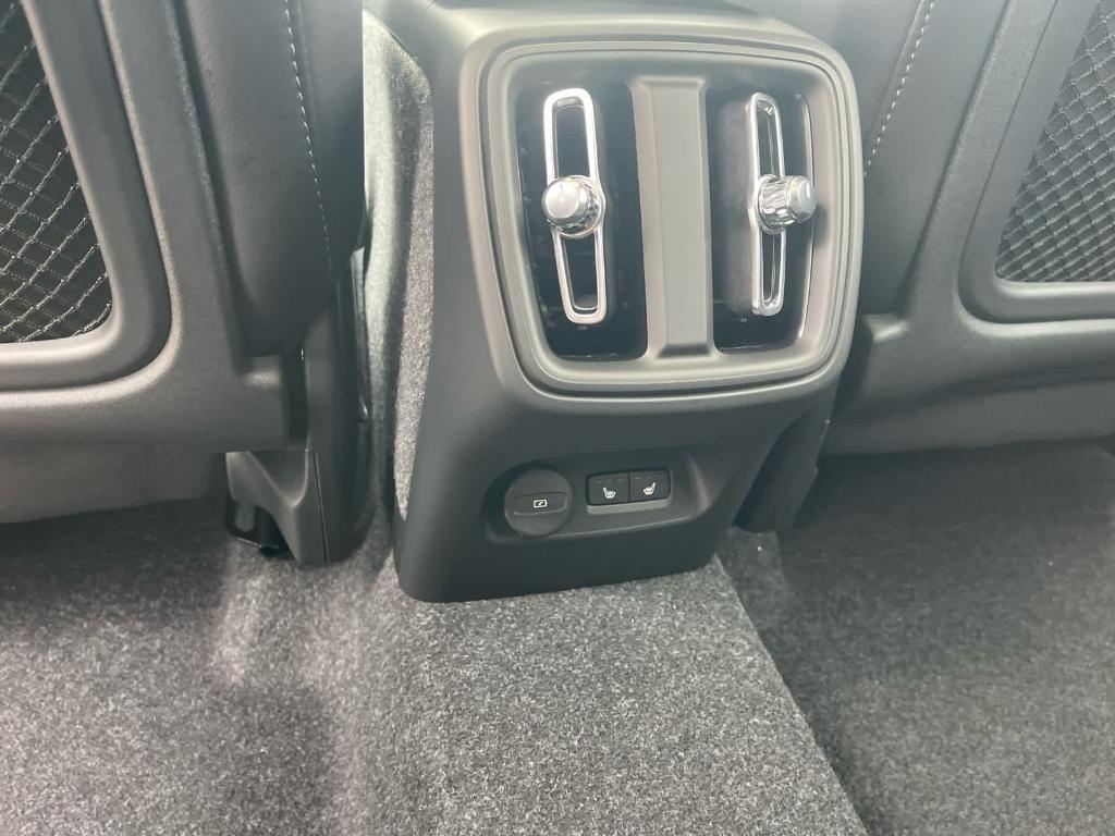 new 2026 Volvo XC40 car, priced at $50,150