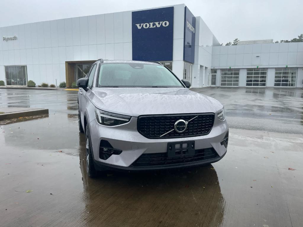 new 2026 Volvo XC40 car, priced at $50,150