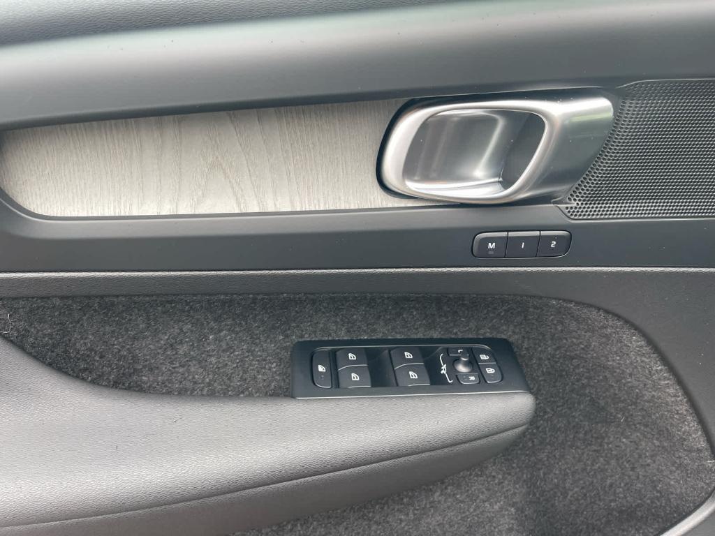 new 2026 Volvo XC40 car, priced at $50,150