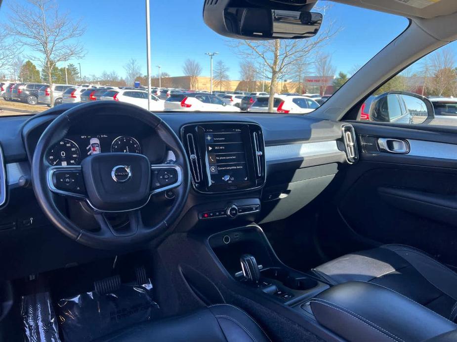 used 2019 Volvo XC40 car, priced at $22,400