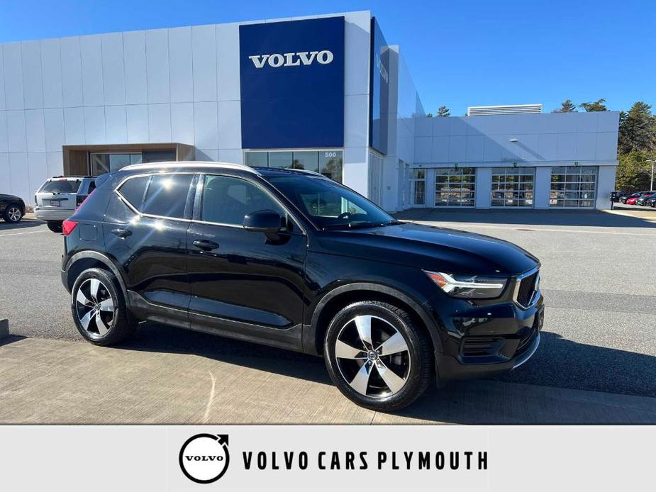 used 2019 Volvo XC40 car, priced at $21,300