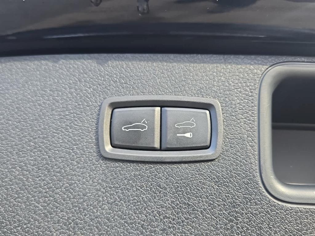 used 2024 Porsche Macan car, priced at $52,400