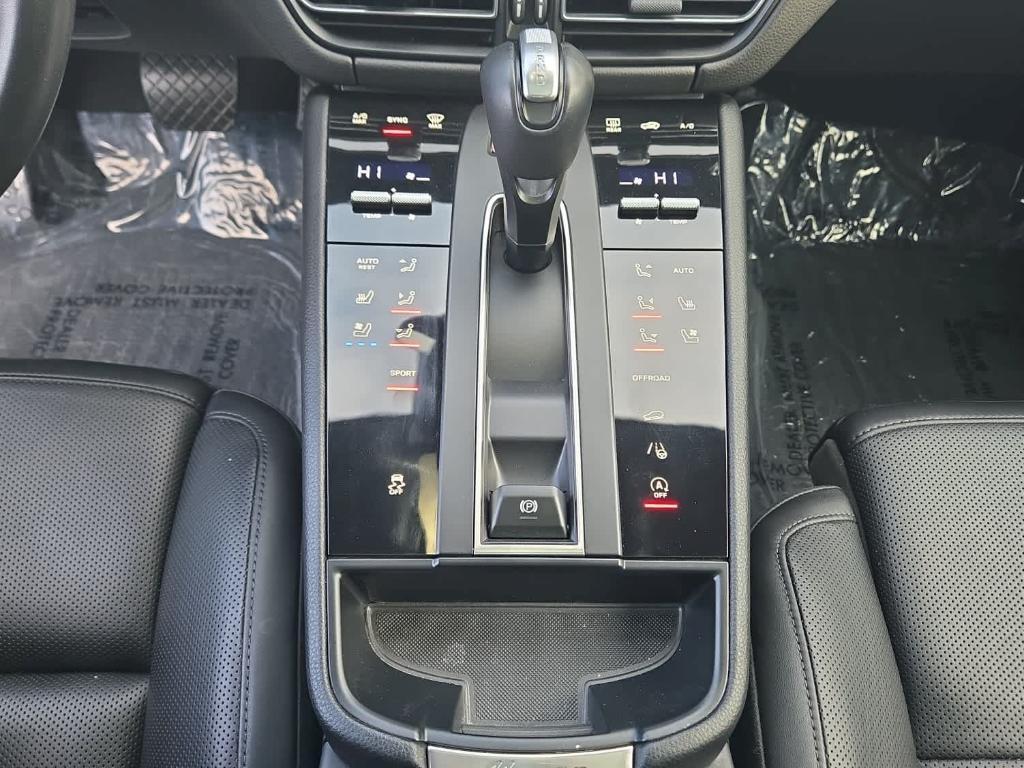 used 2024 Porsche Macan car, priced at $52,400