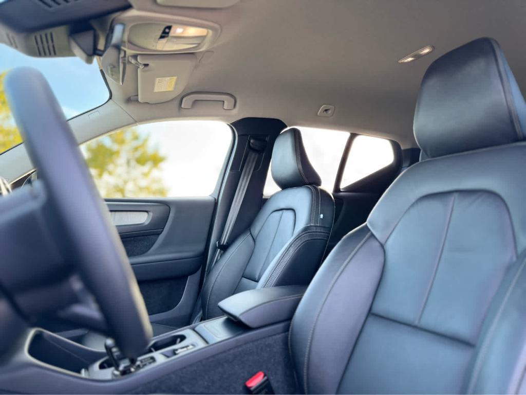 used 2023 Volvo XC40 car, priced at $28,900