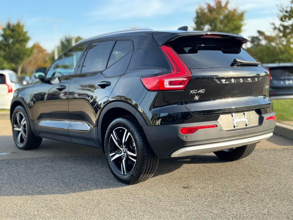 used 2023 Volvo XC40 car, priced at $28,900