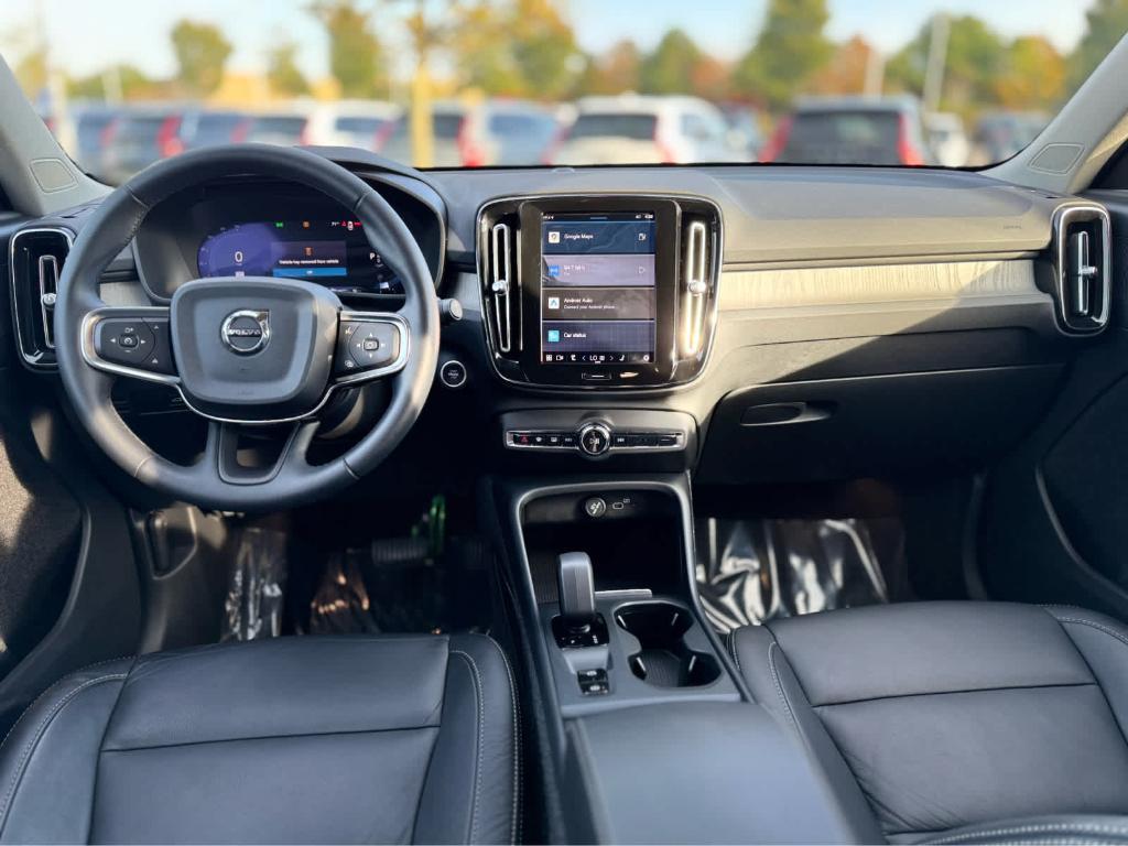 used 2023 Volvo XC40 car, priced at $28,900