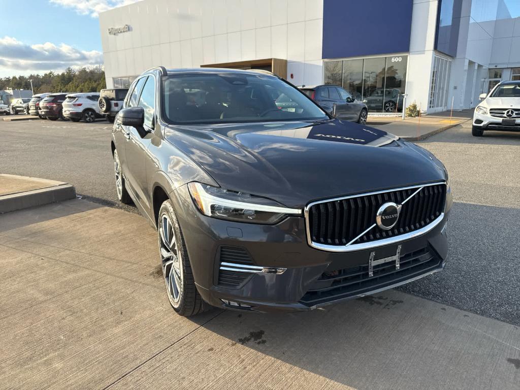 used 2022 Volvo XC60 car, priced at $34,400