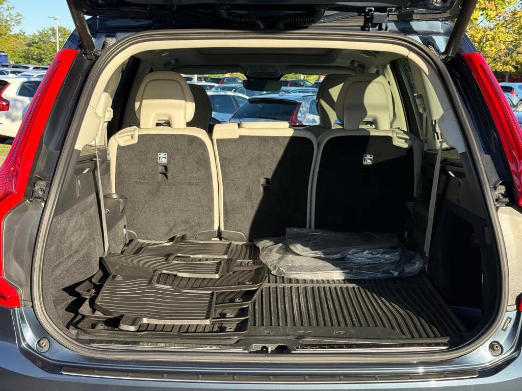 used 2023 Volvo XC90 car, priced at $40,900