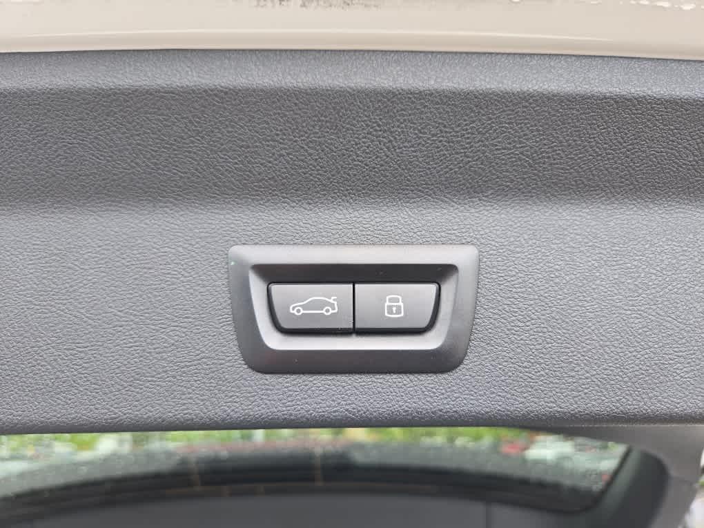 used 2024 BMW X3 car, priced at $40,300