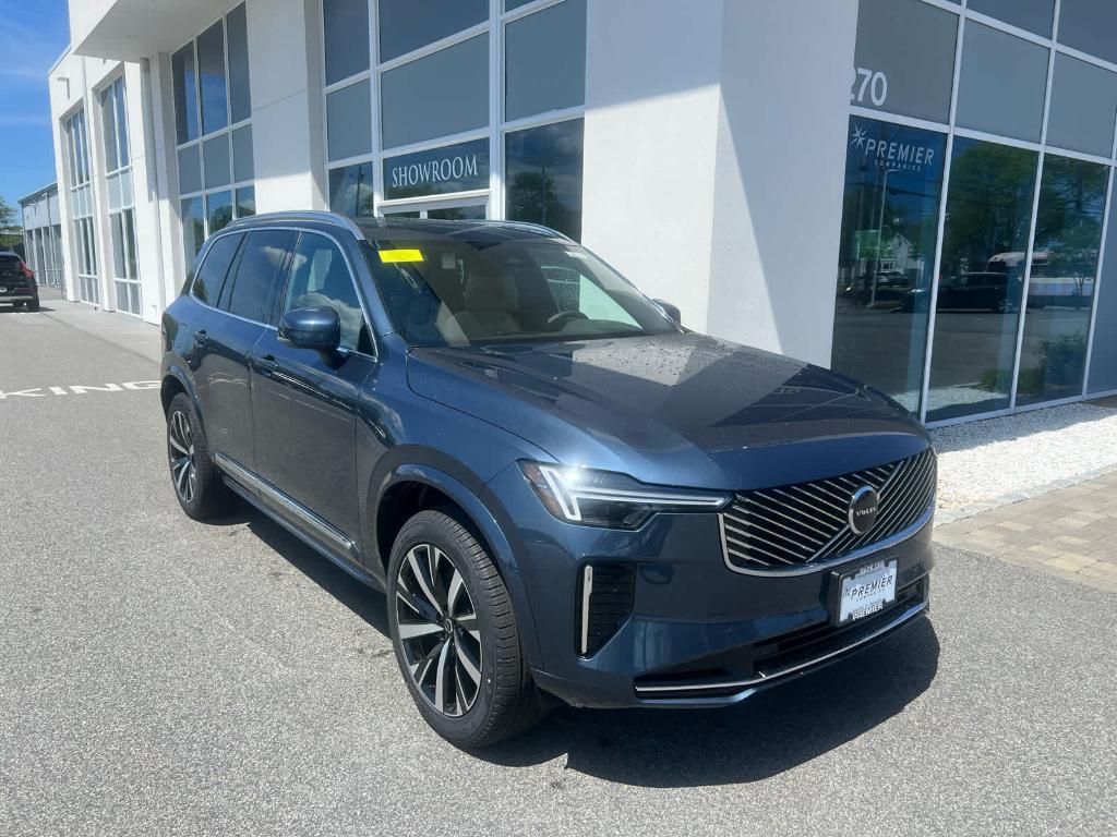 new 2025 Volvo XC90 car, priced at $61,045