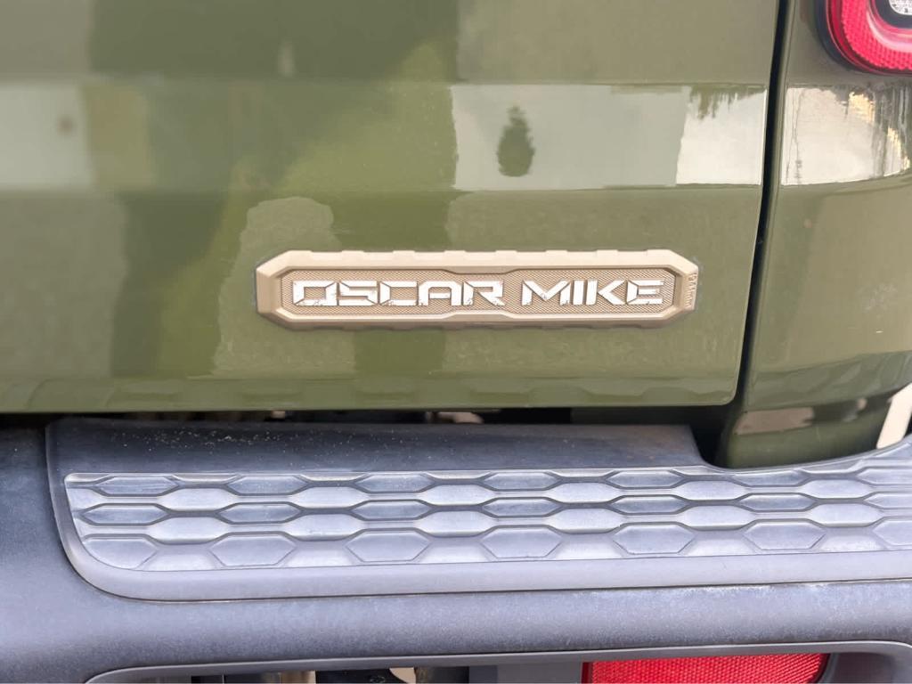 used 2021 Jeep Gladiator car, priced at $28,800