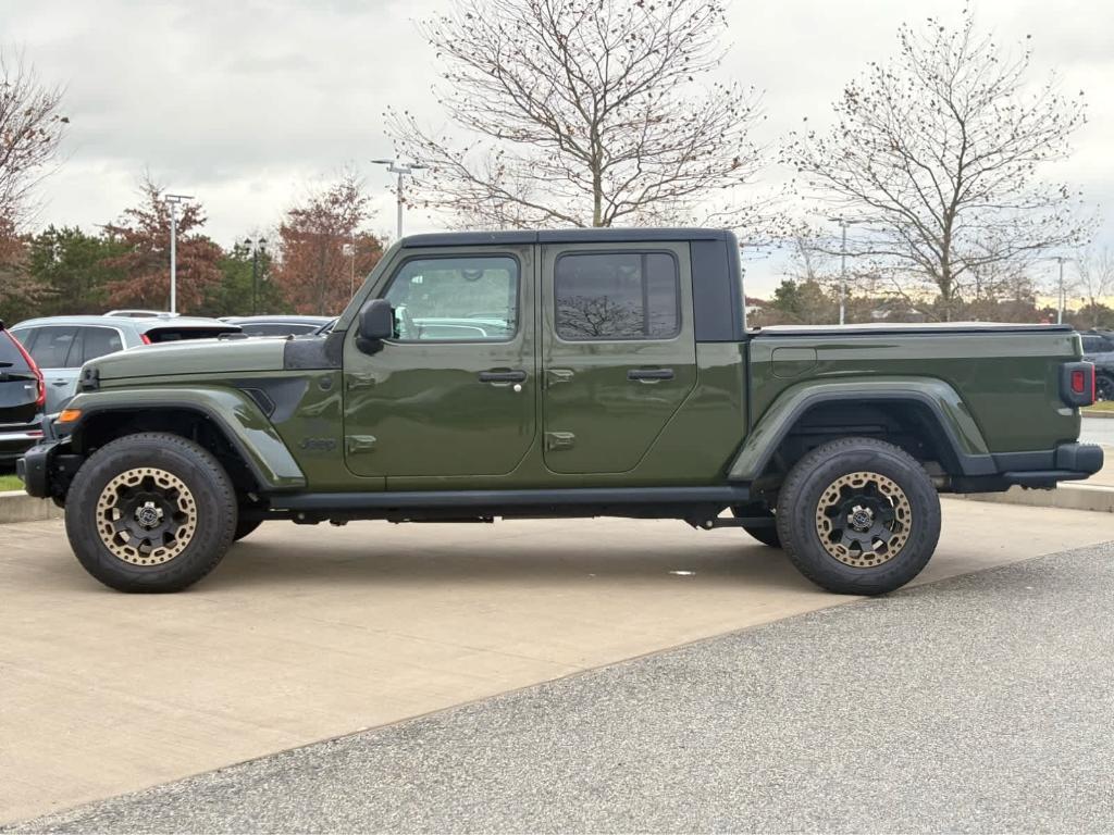 used 2021 Jeep Gladiator car, priced at $28,800