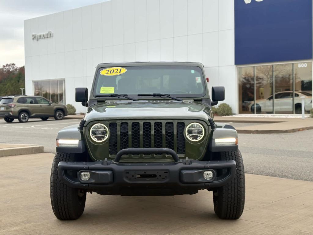 used 2021 Jeep Gladiator car, priced at $28,800