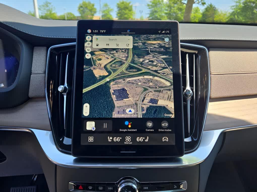 new 2025 Volvo XC90 car