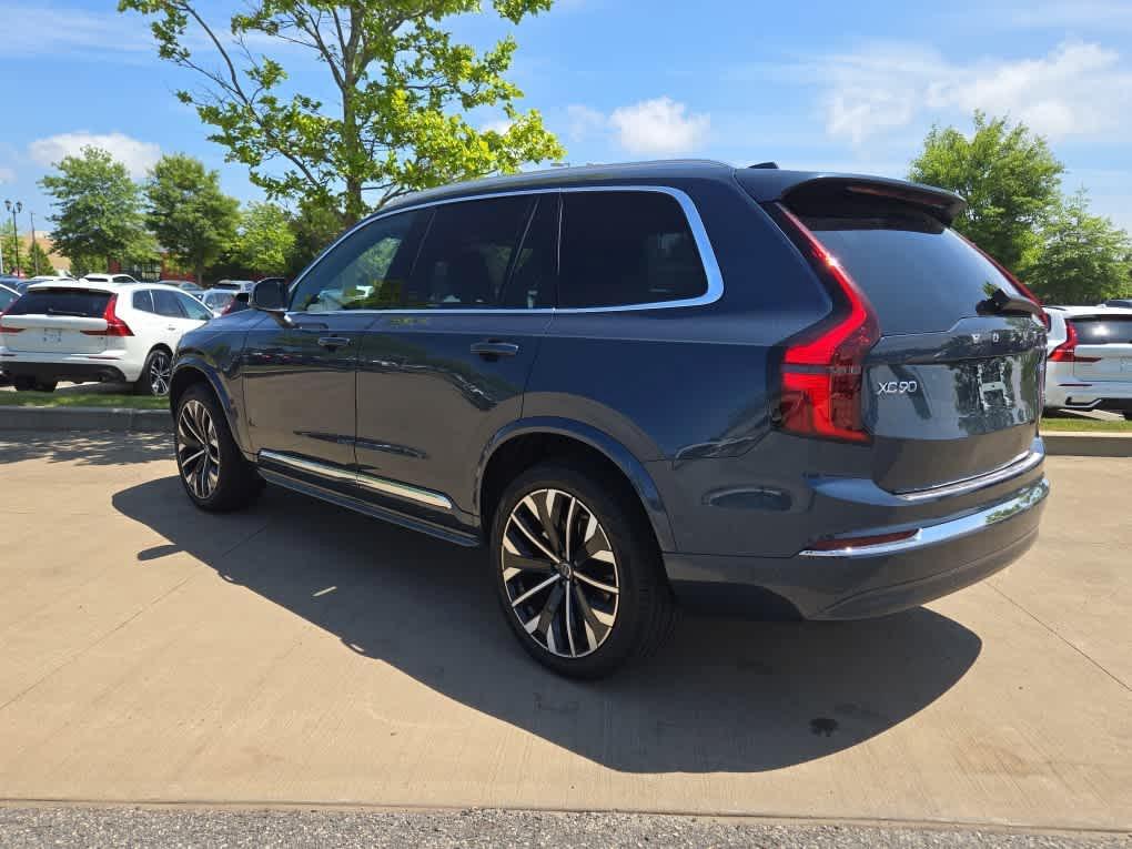 new 2025 Volvo XC90 car