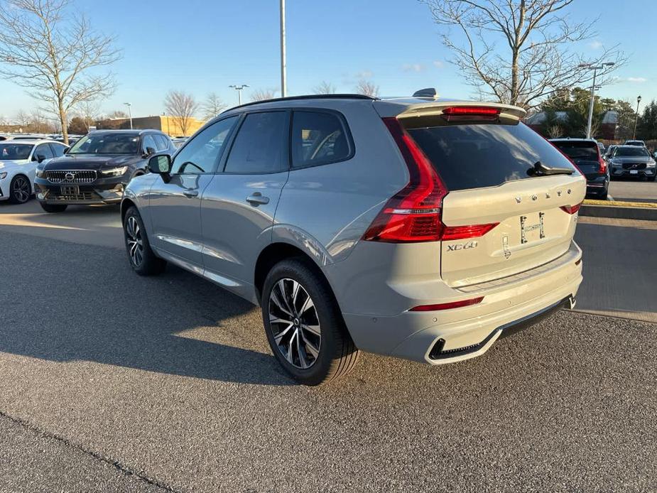 new 2025 Volvo XC60 car, priced at $54,925