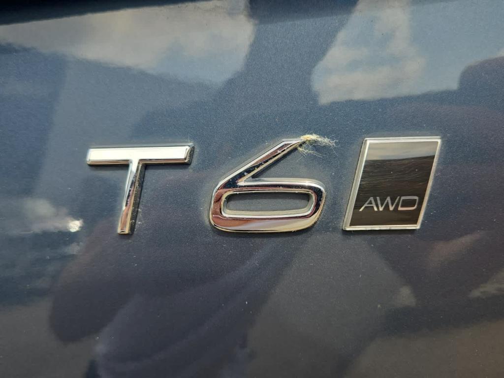 used 2022 Volvo XC90 car, priced at $40,700