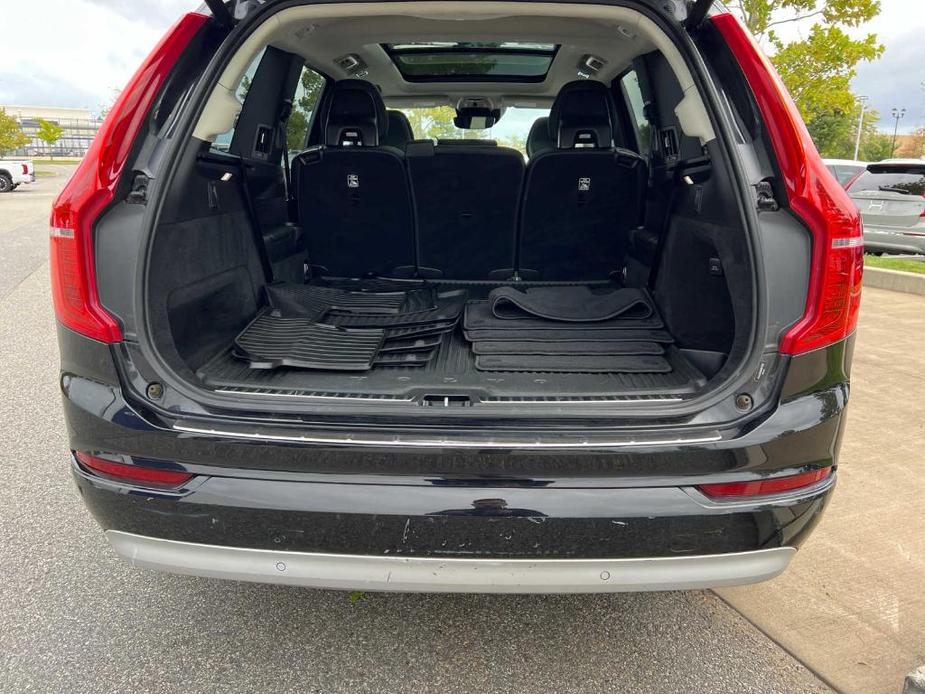 used 2022 Volvo XC90 car, priced at $39,700