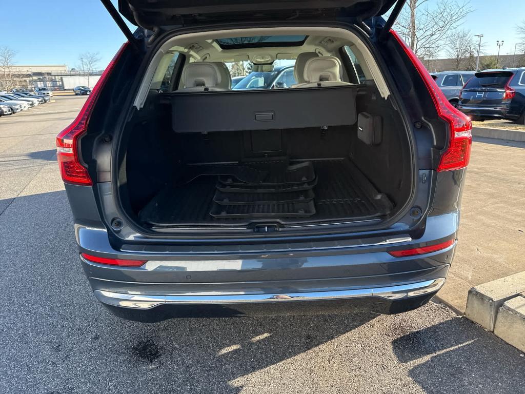 used 2023 Volvo XC60 car, priced at $35,900