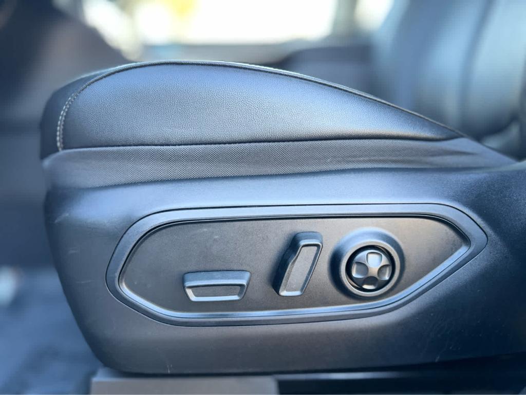 used 2022 Jeep Grand Cherokee 4xe car, priced at $31,900