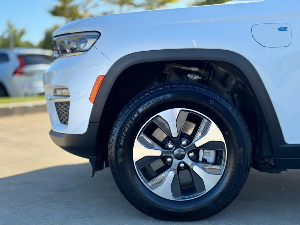 used 2022 Jeep Grand Cherokee 4xe car, priced at $31,900