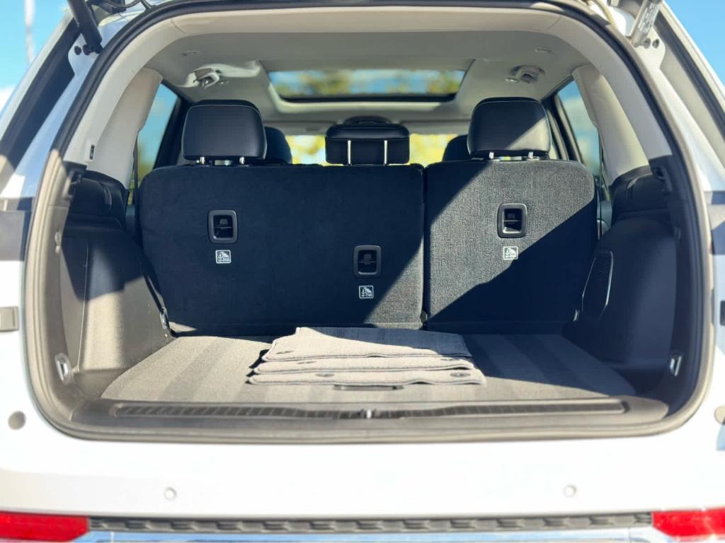 used 2022 Jeep Grand Cherokee 4xe car, priced at $31,900