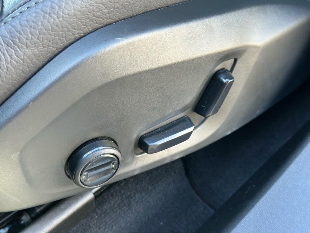 used 2025 Volvo XC60 car, priced at $38,800