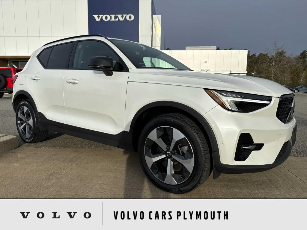 used 2024 Volvo XC40 car, priced at $33,700