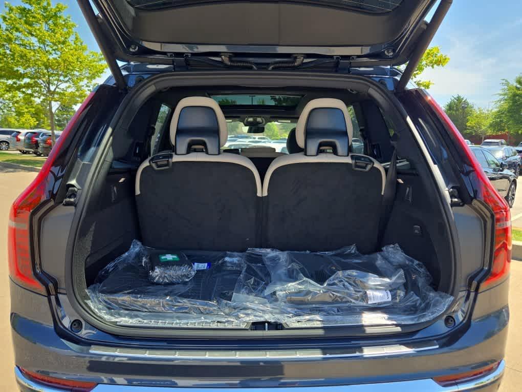 new 2026 Volvo XC90 car, priced at $71,825