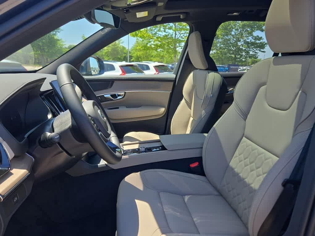new 2026 Volvo XC90 car, priced at $71,825