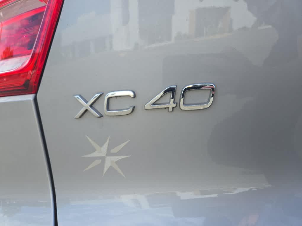used 2023 Volvo XC40 Recharge Pure Electric car, priced at $29,600