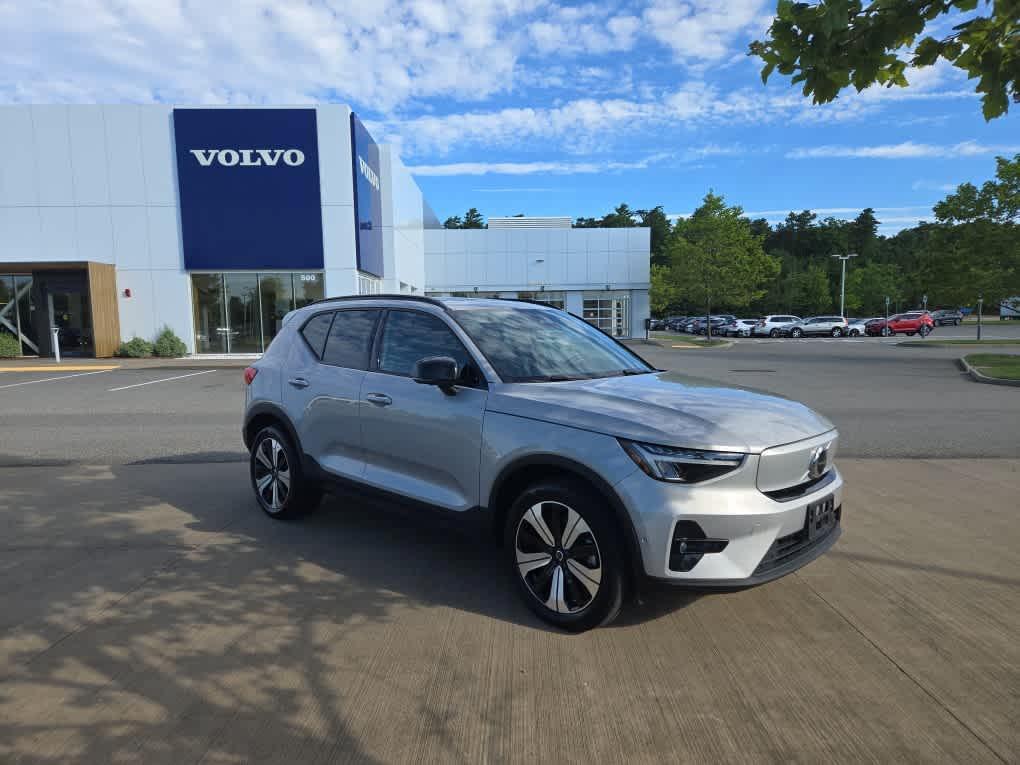 used 2023 Volvo XC40 Recharge Pure Electric car, priced at $29,600