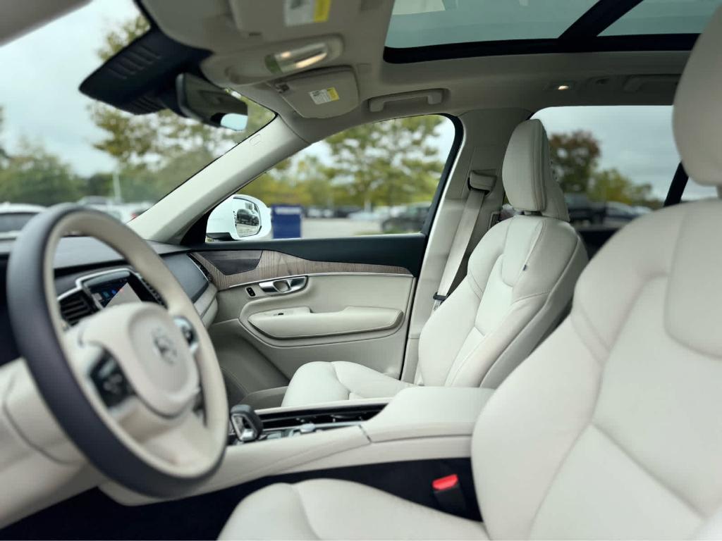 used 2024 Volvo XC90 car, priced at $40,900