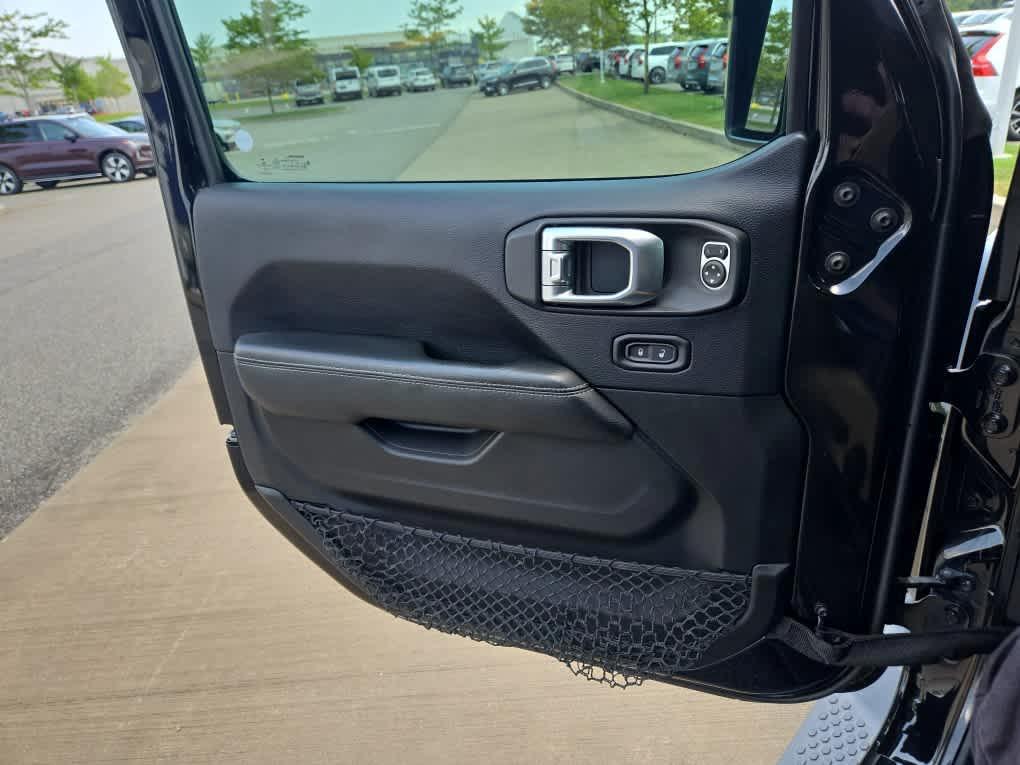 used 2018 Jeep Wrangler Unlimited car, priced at $23,300
