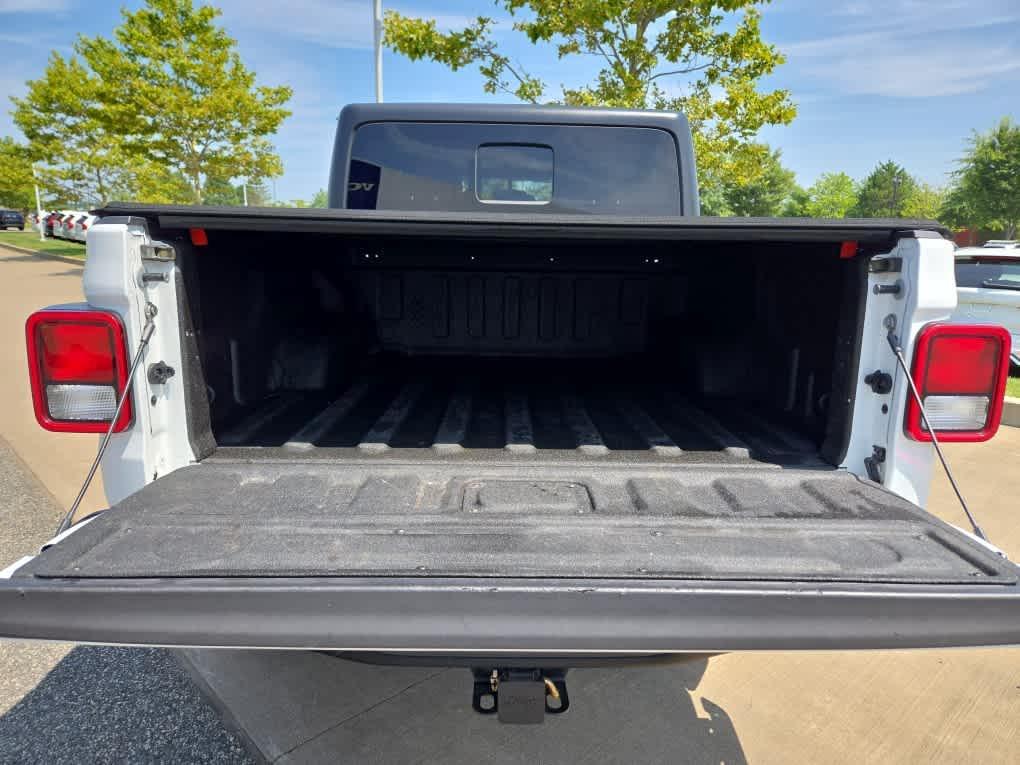 used 2021 Jeep Gladiator car, priced at $31,900