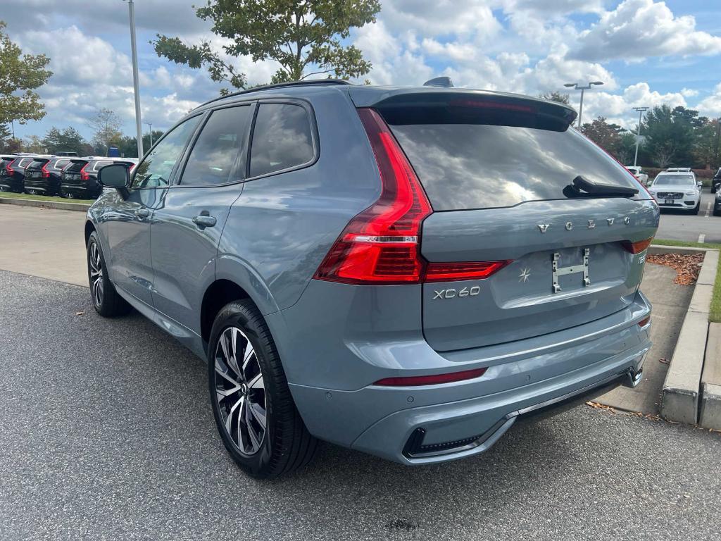 used 2023 Volvo XC60 car, priced at $36,900